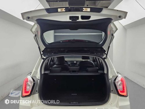 KG모빌리티(쌍용) 티볼리 디젤 2WD 1.6 LX 사진 19