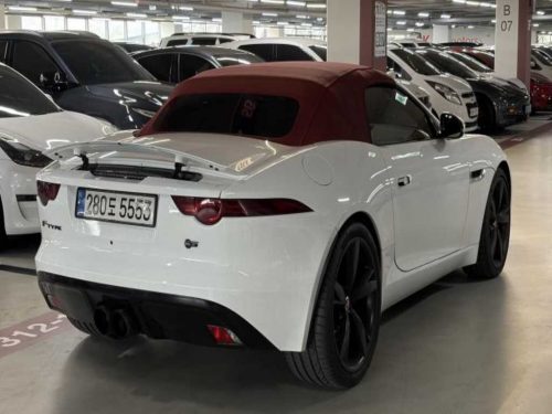 재규어 F-TYPE 3.0 S 컨버터블 사진 3