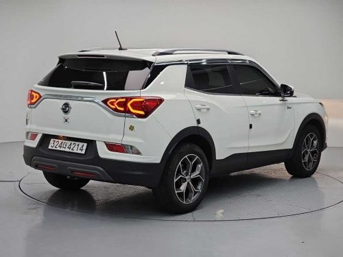 KG모빌리티(쌍용) 뷰티풀코란도 2WD 가솔린 1.5 C5 사진 4