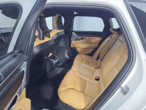 볼보 V90 크로스컨트리 D5 AWD 사진 12