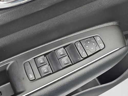 르노코리아(삼성) 더뉴QM6 2.0 LPe LE 2WD 사진 17