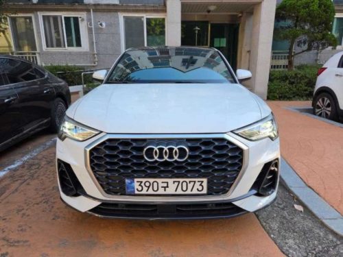 아우디 Q3 (F3) 35 TDI 스포트백