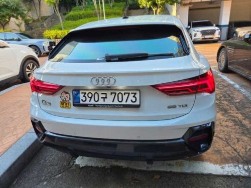 아우디 Q3 (F3) 35 TDI 스포트백 사진 2
