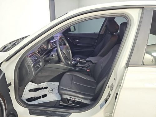BMW 3시리즈 (F30) 320d 사진 11