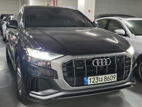 아우디 Q8 45 TDI 콰트로 프리미엄 사진 2
