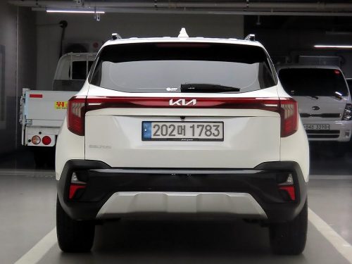 기아 더 뉴 셀토스 가솔린 1.6 터보 2WD 사진 3