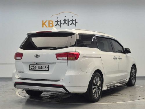 기아 올 뉴 카니발 디젤 9인승 럭셔리 사진 3