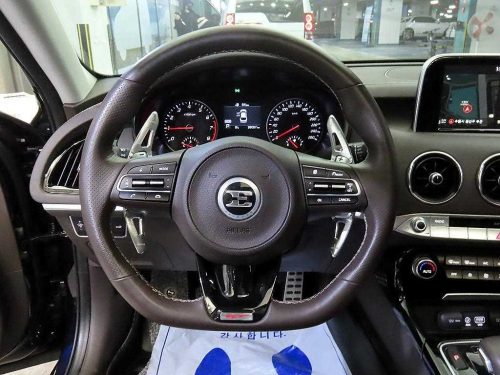 기아 스팅어 가솔린 2.0 터보 2WD 사진 8