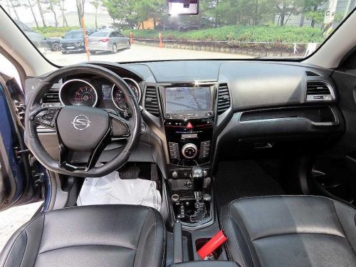 KG모빌리티(쌍용) 티볼리 가솔린 2WD 1.6 LX 사진 모두보기