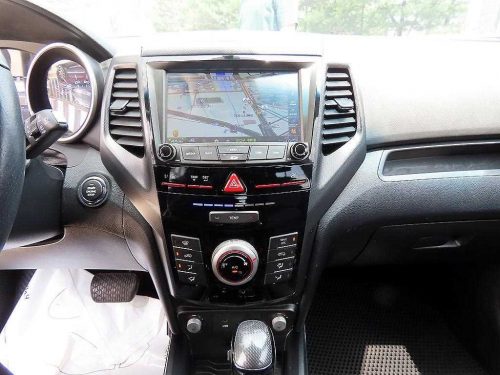 KG모빌리티(쌍용) 티볼리 가솔린 2WD 1.6 LX 사진 13