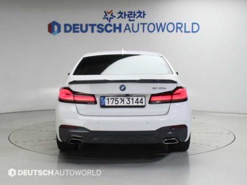 BMW 5시리즈 (G30) 530e M 스포츠 사진 4