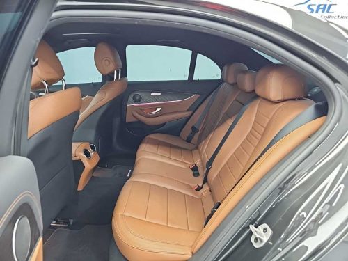 벤츠 E-클래스 W213 E220d 4MATIC AMG라인 사진 12