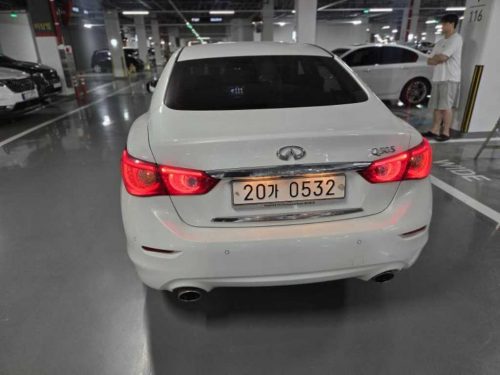 인피니티 Q50 3.5 하이브리드 사진 4