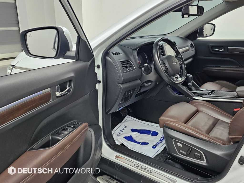 르노코리아(삼성) 더뉴QM6 2.0 LPe RE 시그니처 2WD 사진 11