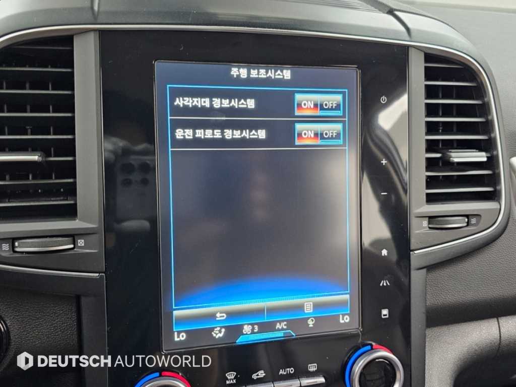 르노코리아(삼성) 더뉴QM6 2.0 LPe RE 시그니처 2WD 사진 17