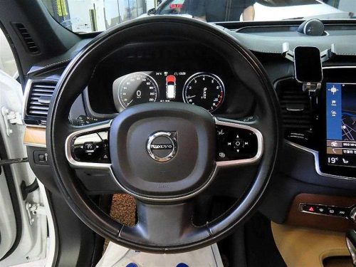 볼보 XC90 2세대 2.0 T6 AWD 사진 8