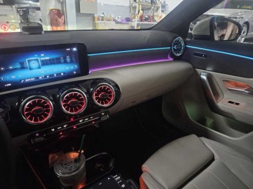 벤츠 A클래스 W177 A220 세단 사진 8