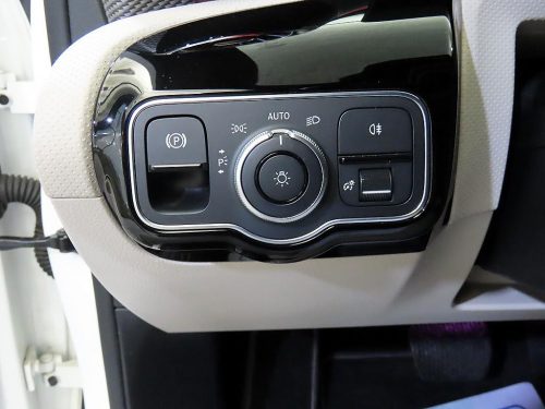벤츠 A클래스 W177 A220 세단 사진 14
