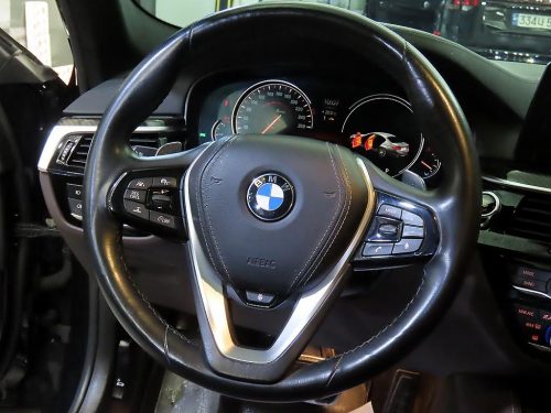 BMW 5시리즈 (G30) 520d xDrive M 스포츠 플러스 사진 8