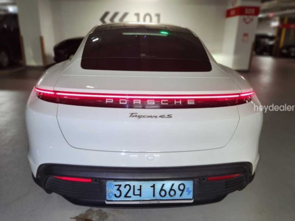 차량사진 2