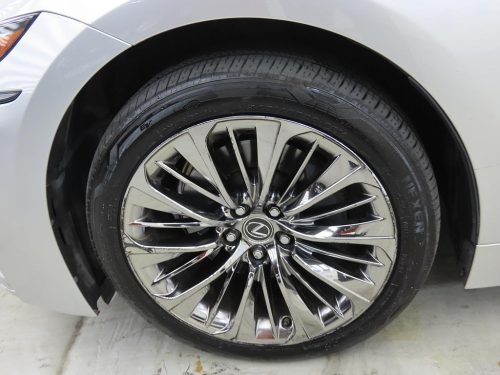 렉서스 LS500h 3.5 플래티넘 AWD 사진 20