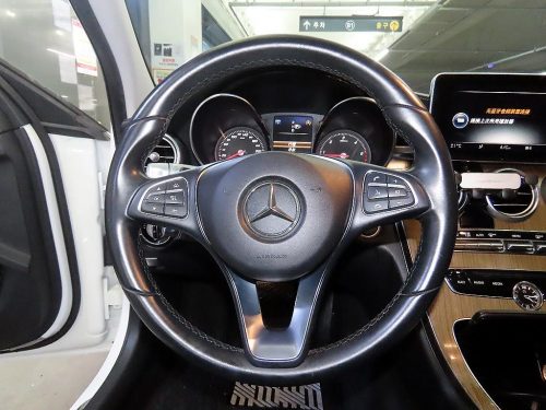 벤츠 C클래스 W205 C220 블루텍 아방가르드 사진 8