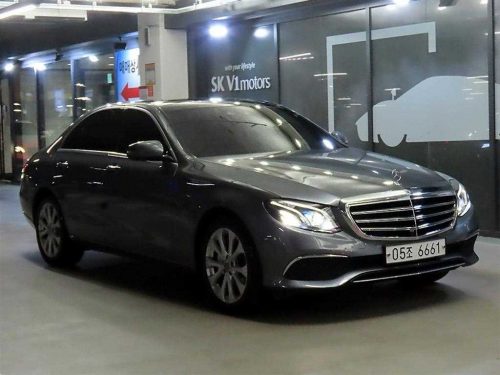 벤츠 E-클래스 W213 E300 익스클루시브