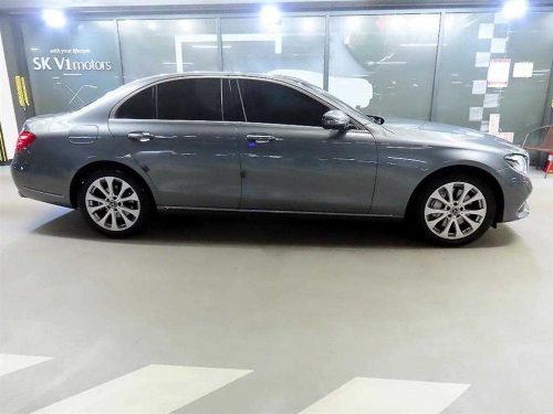 벤츠 E-클래스 W213 E300 익스클루시브 사진 3