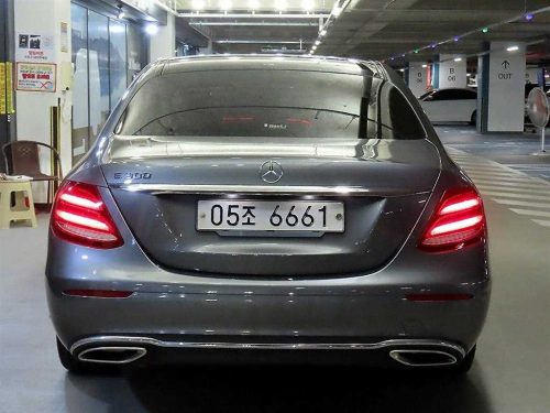 벤츠 E-클래스 W213 E300 익스클루시브 사진 5