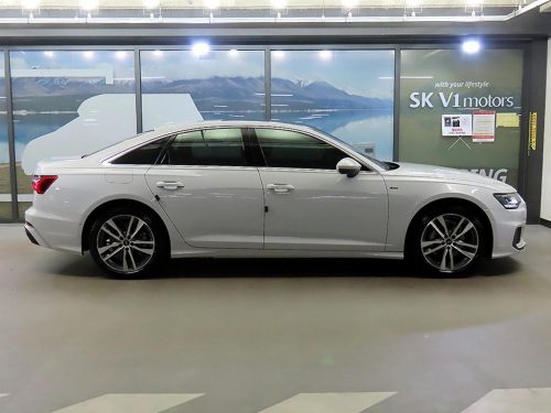아우디 A6 (C8) 45 TFSI 프리미엄 사진 3