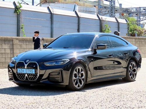 BMW i4 eDrive 40 사진 2