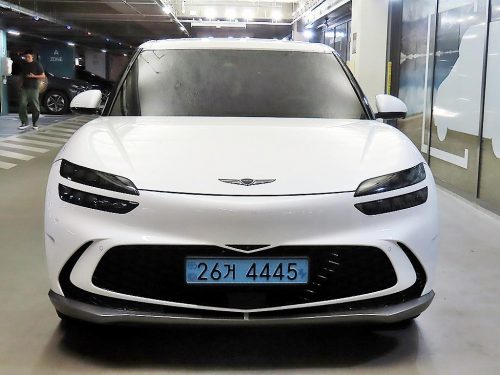 제네시스 GV60 스탠다드 2WD 사진 2