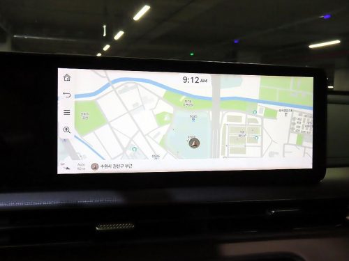 제네시스 GV60 스탠다드 2WD 사진 13