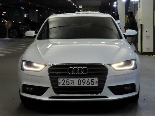 아우디 뉴 A4 30 TDI 사진 2