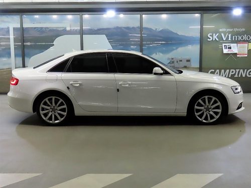 아우디 뉴 A4 30 TDI 사진 3