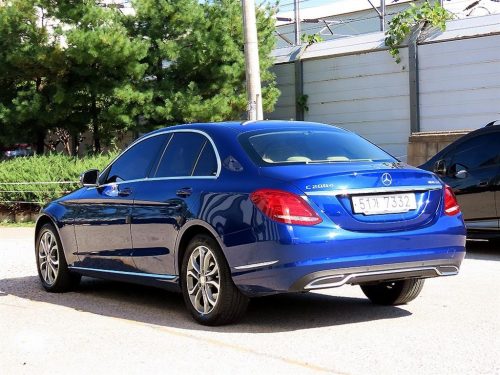 벤츠 C클래스 W205 C200 d 사진 3
