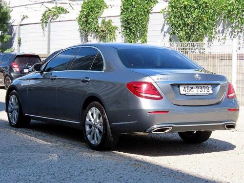 벤츠 E-클래스 W213 E300 익스클루시브 사진 3