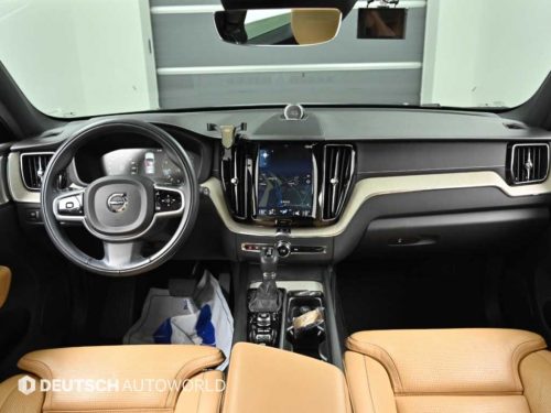 볼보 XC60(2세대) T6 AWD 인스크립션 사진 모두보기