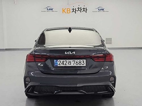기아 더뉴 K3 2세대 1.6 가솔린 시그니처 사진 3