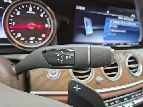 벤츠 E-클래스 W213 E220d 4MATIC 익스클루시브 사진 10