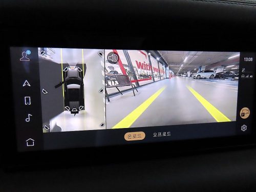 랜드로버 디펜더 (L663) 110 D250 SE 사진 13