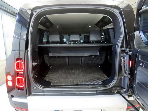랜드로버 디펜더 (L663) 110 D250 SE 사진 17