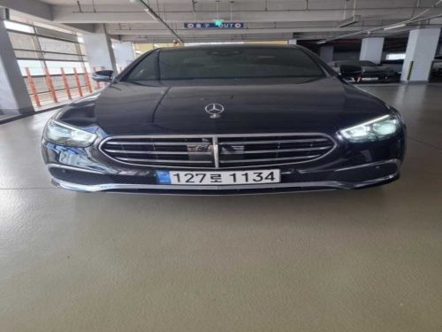 벤츠 E-클래스 W213 E220d 4MATIC 익스클루시브