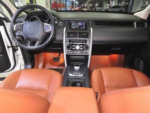 랜드로버 디스커버리 스포츠 2.0 TD4 HSE 럭셔리 사진 10