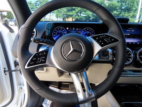 벤츠 EQB (X243) EQB 300 4MATIC 프로그레시브 사진 8