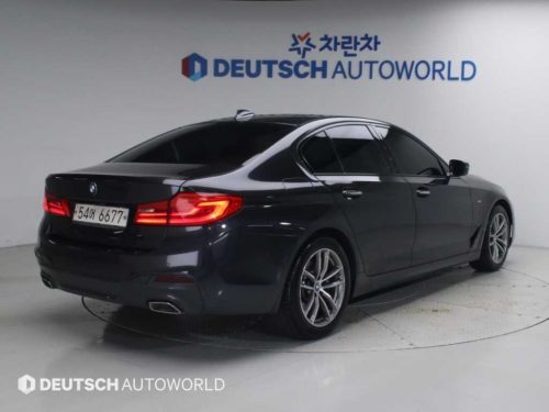 BMW 5시리즈 (G30) 520d M 스포츠 플러스 사진 2