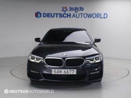 BMW 5시리즈 (G30) 520d M 스포츠 플러스 사진 3