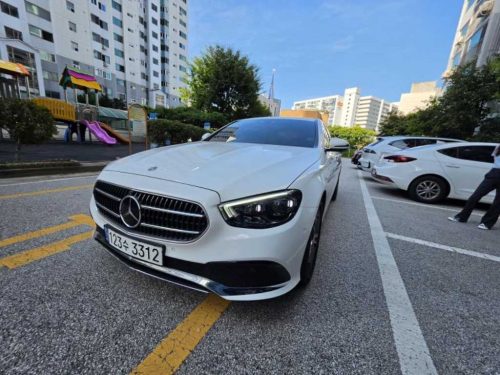 벤츠 E-클래스 W213 E350 4MATIC 아방가르드 사진 2