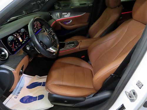 벤츠 E-클래스 W213 E350 4MATIC AMG LINE 사진 6