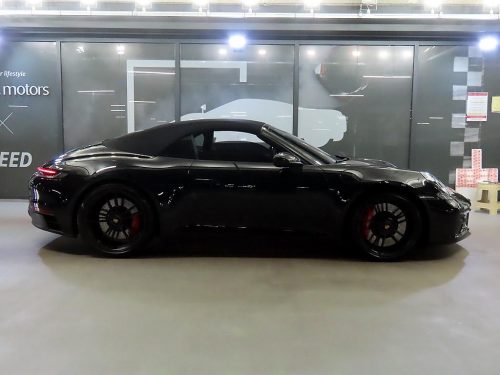 포르쉐 911(992) 카레라 4 GTS 카브리올레 사진 3